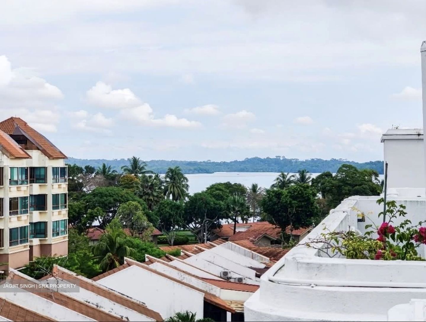 Casa Pasir Ris (D17), Condominium #567645571